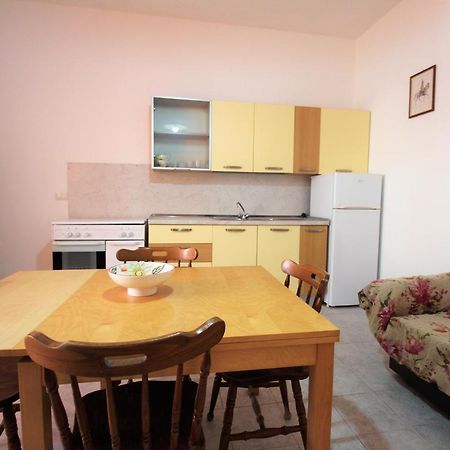 Trilocale Arancione Climatizzato Con Terrazza Panoramica Lejlighed Torre San Giovanni Ugento Eksteriør billede