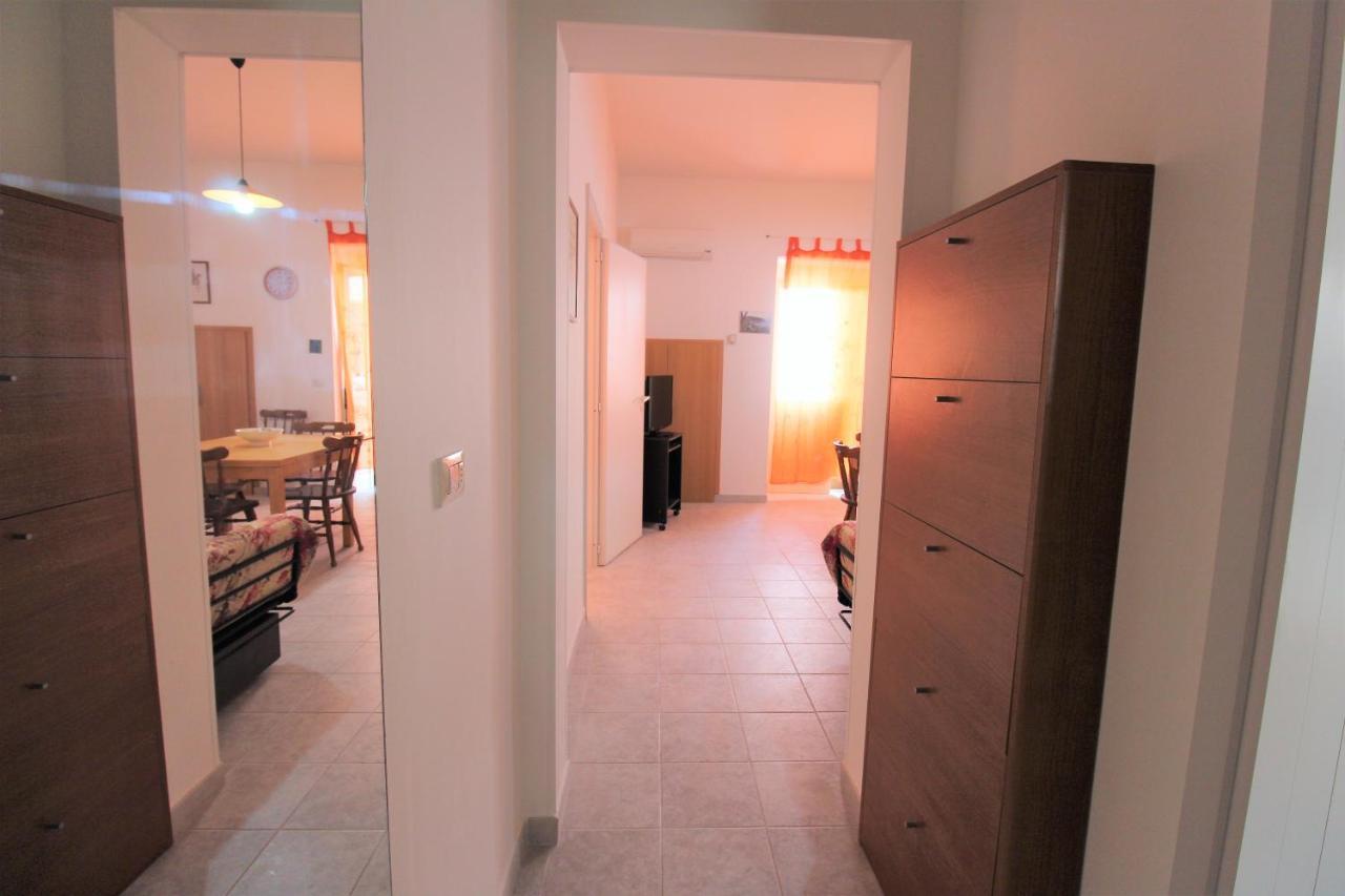Trilocale Arancione Climatizzato Con Terrazza Panoramica Lejlighed Torre San Giovanni Ugento Eksteriør billede